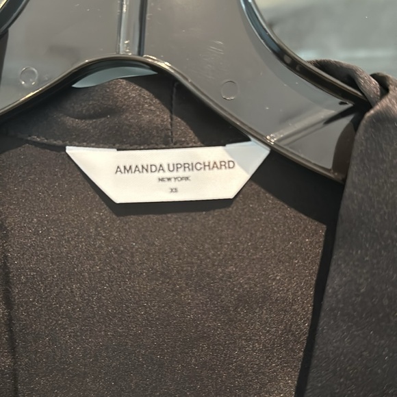 Amanda Uprichatd silk and ostrich feather top. - Picture 5 of 6